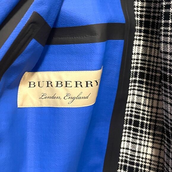 Burberry London England Wool Jacket With Cobalt Blue Lining 😍 - Picture 7 of 16
